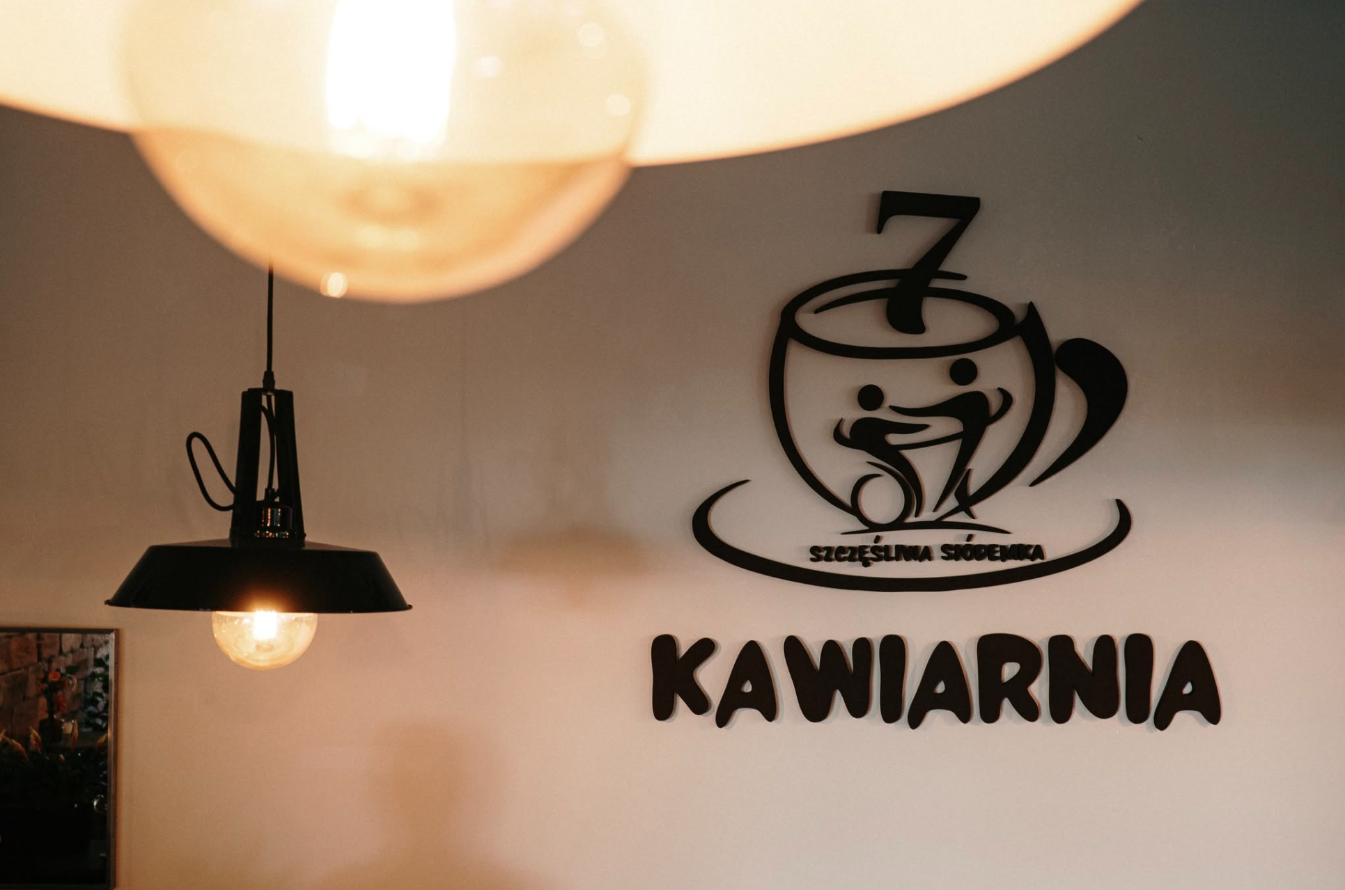Read more about the article Dzień Świadomości Epilepsji w Kawiarni „Szczęśliwa Siódemka”